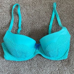 VS Demi Bra